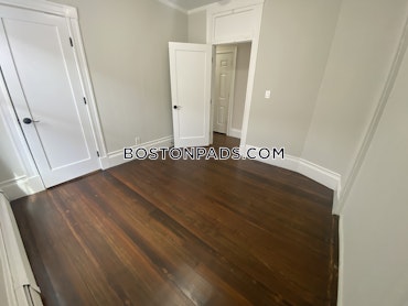 Boston - 4 Beds, 1 Baths