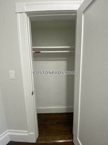 Boston - 4 Beds, 1 Baths