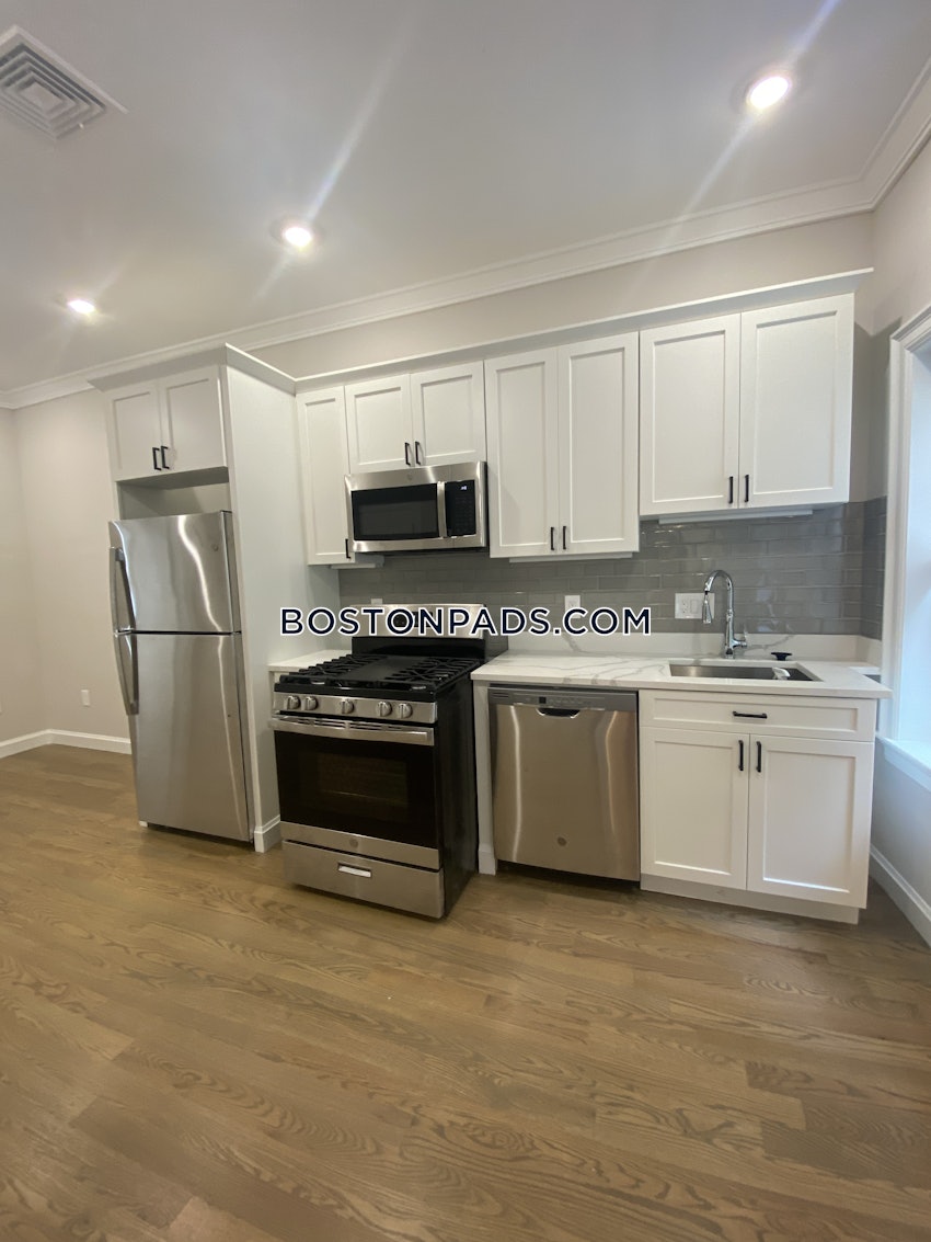 BOSTON - JAMAICA PLAIN - JACKSON SQUARE - 1 Bed, 1 Bath - Image 2