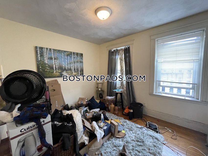 BOSTON - FENWAY/KENMORE - 1 Bed, 1 Bath - Image 2