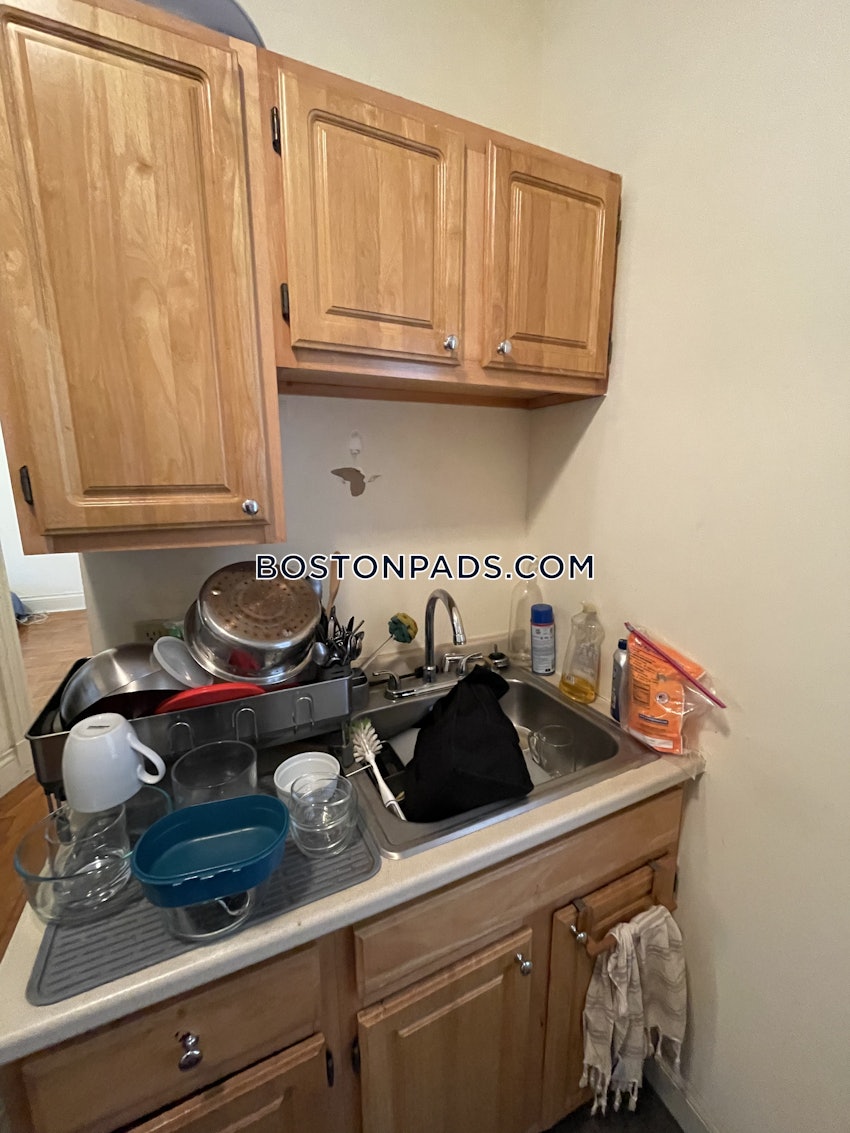 BOSTON - FENWAY/KENMORE - 1 Bed, 1 Bath - Image 14