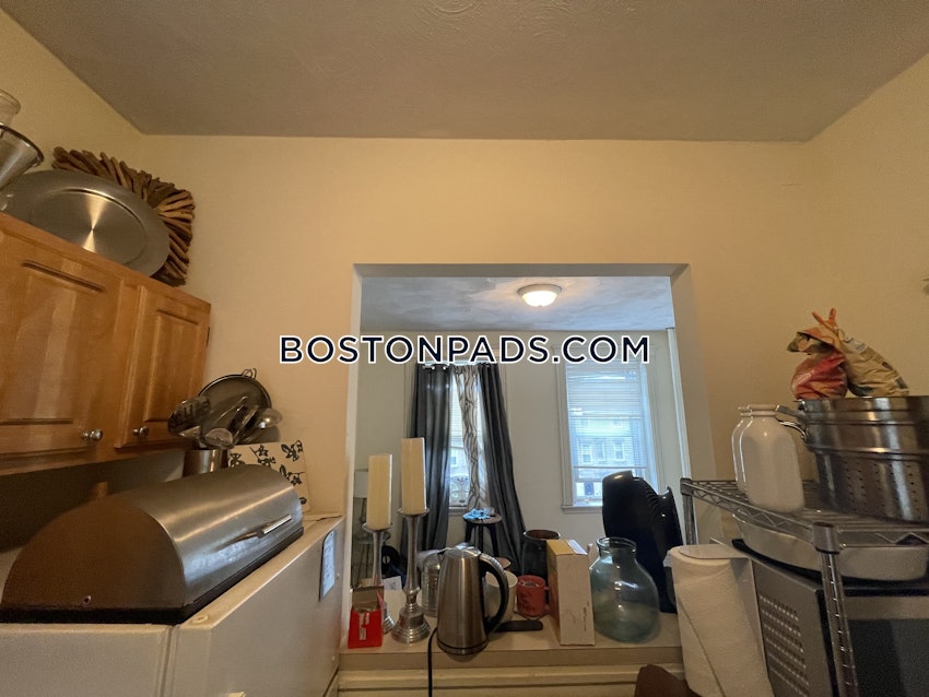 BOSTON - FENWAY/KENMORE - 1 Bed, 1 Bath - Image 13