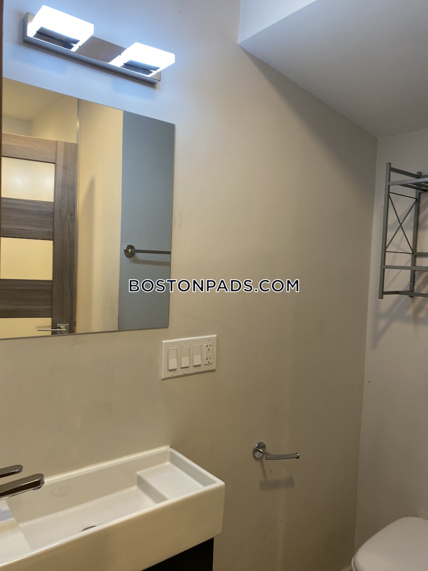 BOSTON - DORCHESTER/SOUTH BOSTON BORDER - 4 Beds, 2 Baths - Image 12