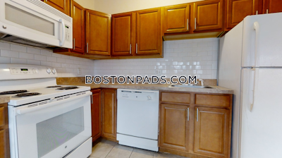 Allston 3 Beds 2 Baths Boston - $2,750 No Fee