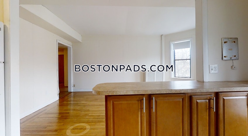 Boston - $2,850+ /month