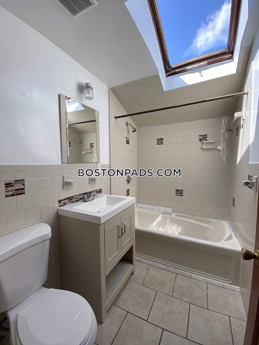 BOSTON - HYDE PARK - 2 Beds, 1 Bath - Image 1