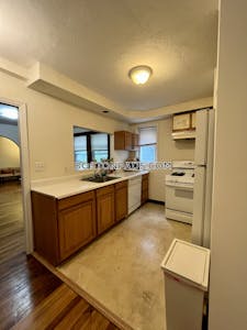 Lower Allston 5 Beds 1 Bath Boston - $4,200