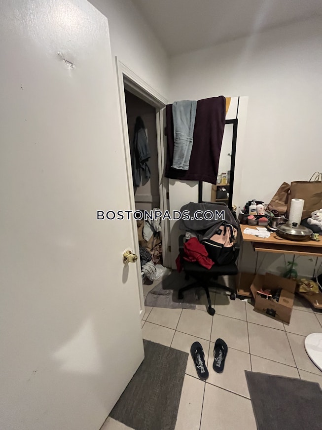 Boston - $5,000+ /mo