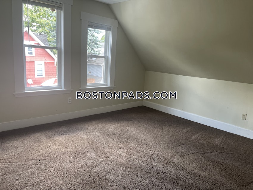 BOSTON - ROXBURY - 5 Beds, 2 Baths - Image 3