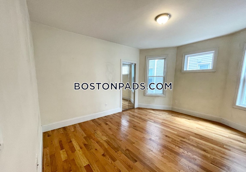 BOSTON - DORCHESTER - SAVIN HILL - 3 Beds, 1 Bath - Image 3