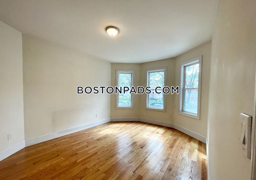 BOSTON - DORCHESTER - SAVIN HILL - 3 Beds, 1 Bath - Image 4