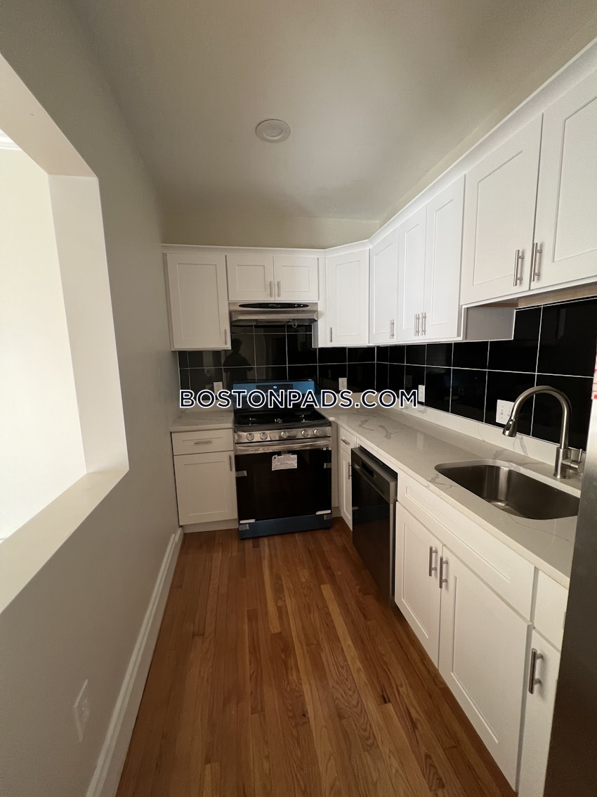 BOSTON - SOUTH BOSTON - ANDREW SQUARE - 2 Beds, 2 Baths - Image 1