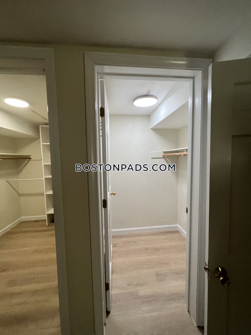 BOSTON - SOUTH BOSTON - ANDREW SQUARE - 2 Beds, 2 Baths - Image 9