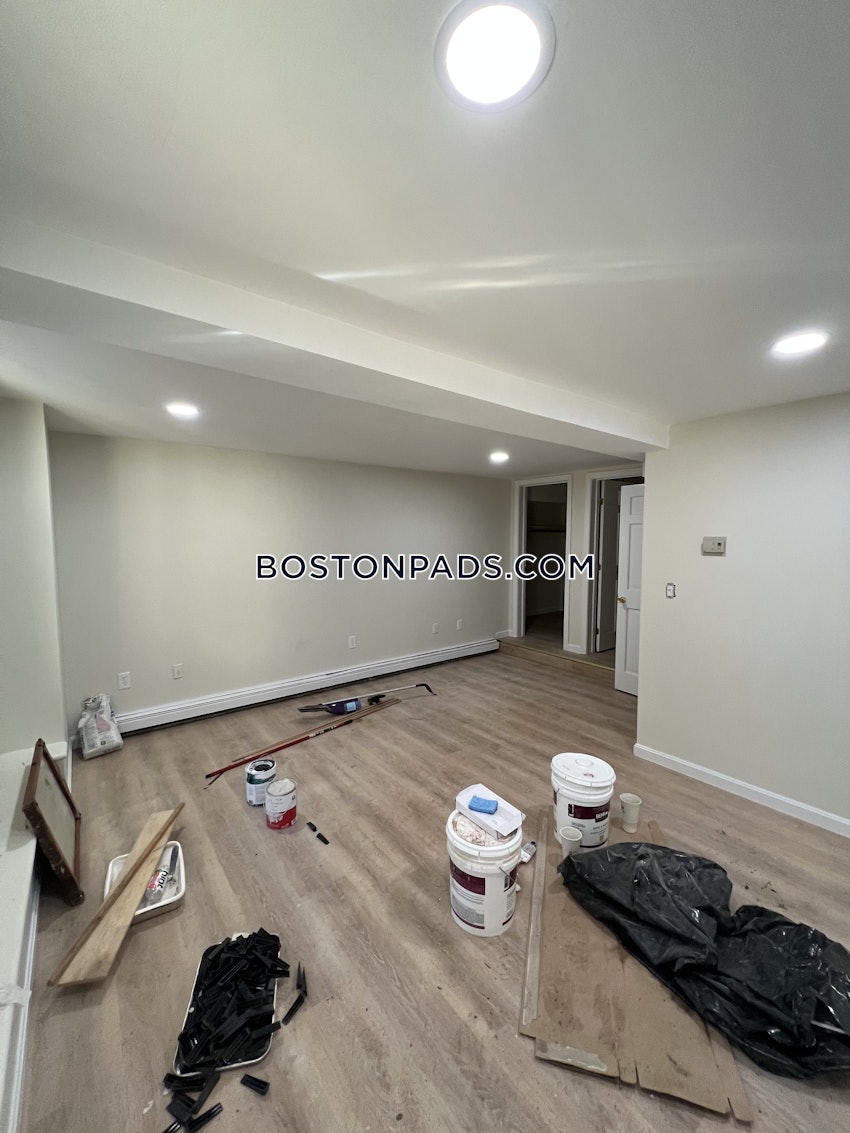 BOSTON - SOUTH BOSTON - ANDREW SQUARE - 2 Beds, 2 Baths - Image 9