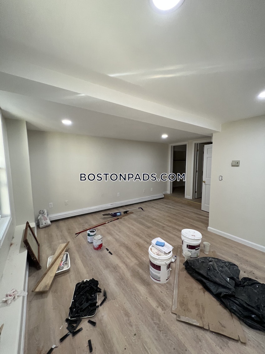 BOSTON - SOUTH BOSTON - ANDREW SQUARE - 2 Beds, 2 Baths - Image 5