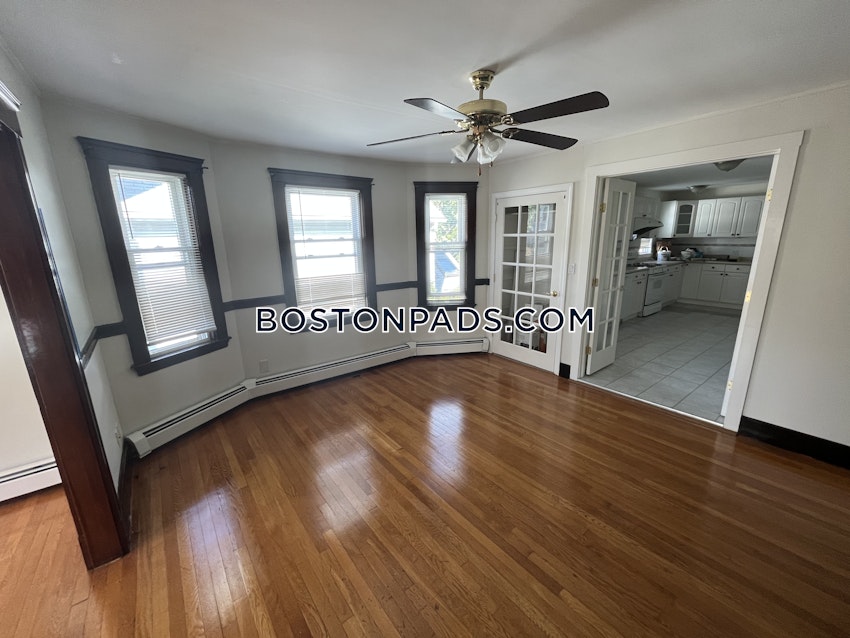 CAMBRIDGE - MT. AUBURN/BRATTLE/ FRESH POND - 2 Beds, 1.5 Baths - Image 8