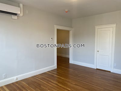 Cambridge 2 Bed 1 Bath CAMBRIDGE  Porter Square - $3,350 No Fee