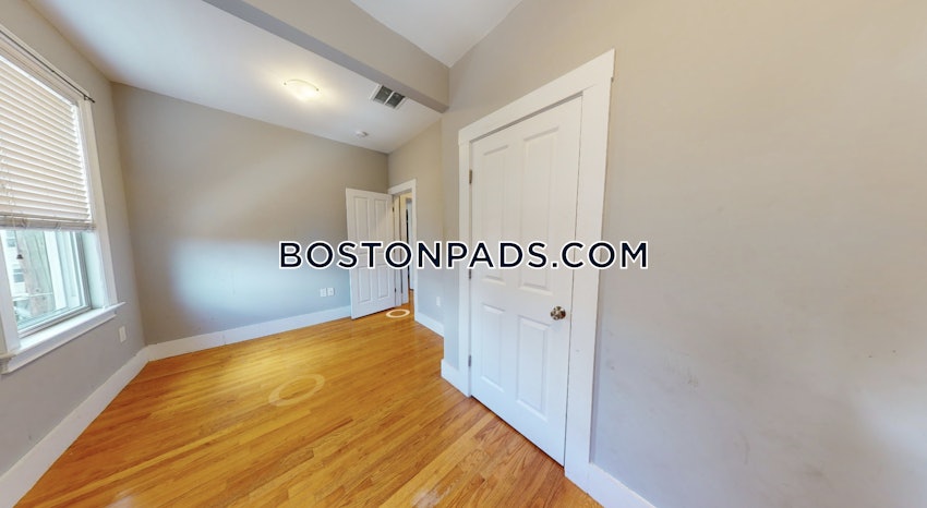 BOSTON - SOUTH BOSTON - ANDREW SQUARE - 4 Beds, 1 Bath - Image 34