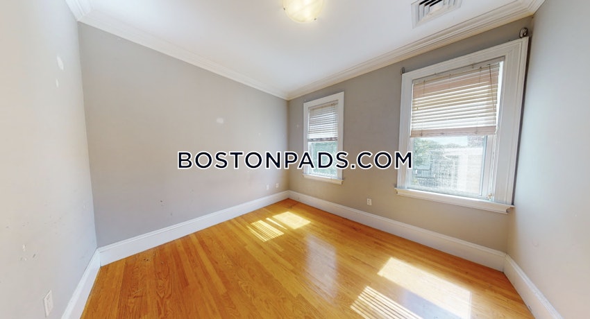 BOSTON - SOUTH BOSTON - ANDREW SQUARE - 4 Beds, 1 Bath - Image 28