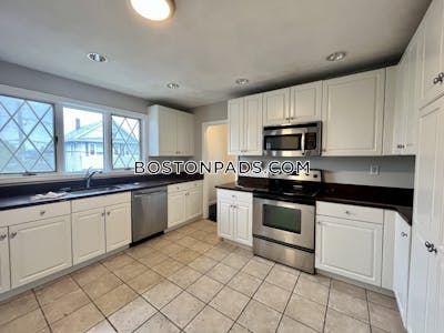 Somerville 5 Bed 2 Bath SOMERVILLE  Tufts - $6,750 No Fee