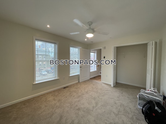 Boston - $4,600+ /mo