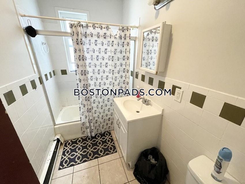 BOSTON - DORCHESTER - SAVIN HILL - 3 Beds, 1.5 Baths - Image 24