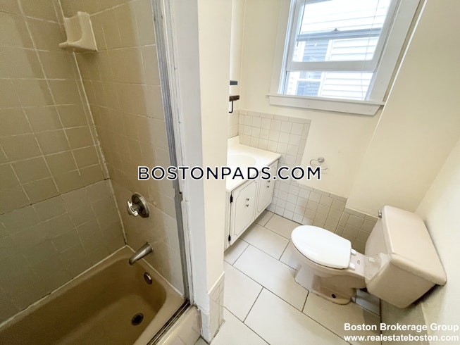 Boston - $3,600+ /mo