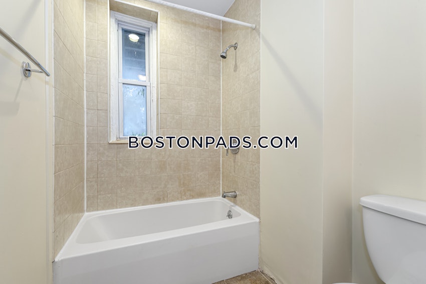 BOSTON - BRIGHTON - OAK SQUARE - 3 Beds, 1 Bath - Image 20