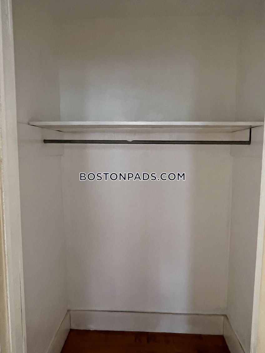 Boston - $3,300+ /month