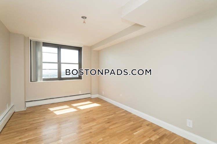 Columbia Rd., Boston