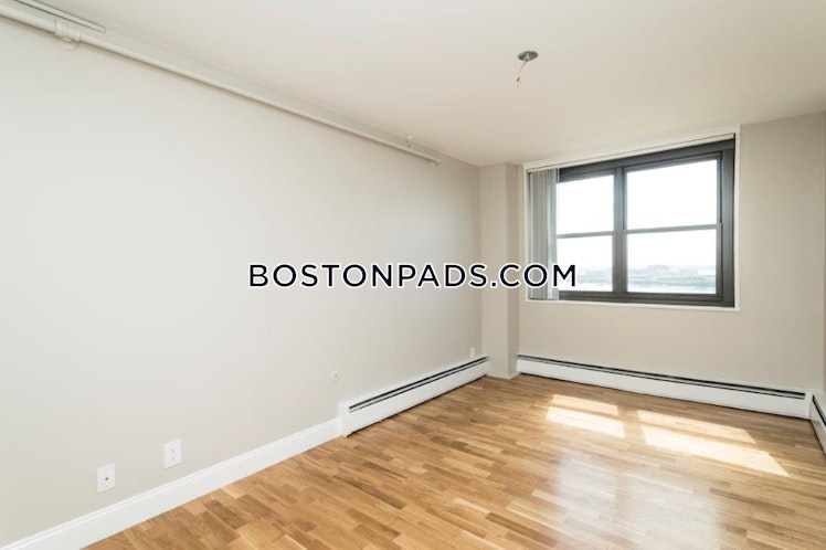 Columbia Rd., Boston