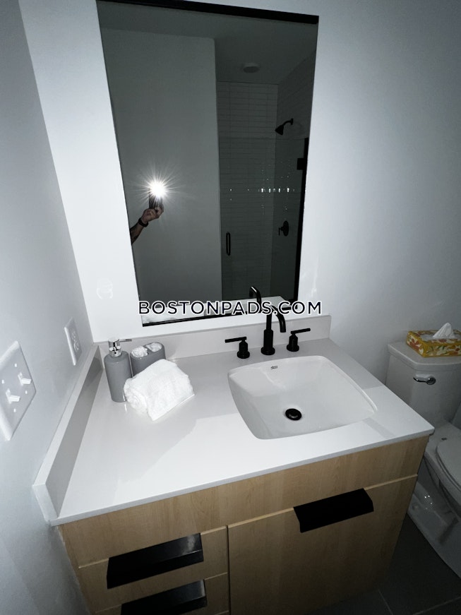 Boston - $2,498+ /mo