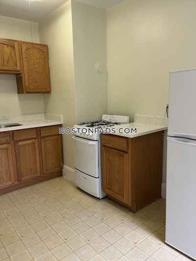 Malden 1 Bed 1 Bath - $2,150 No Fee