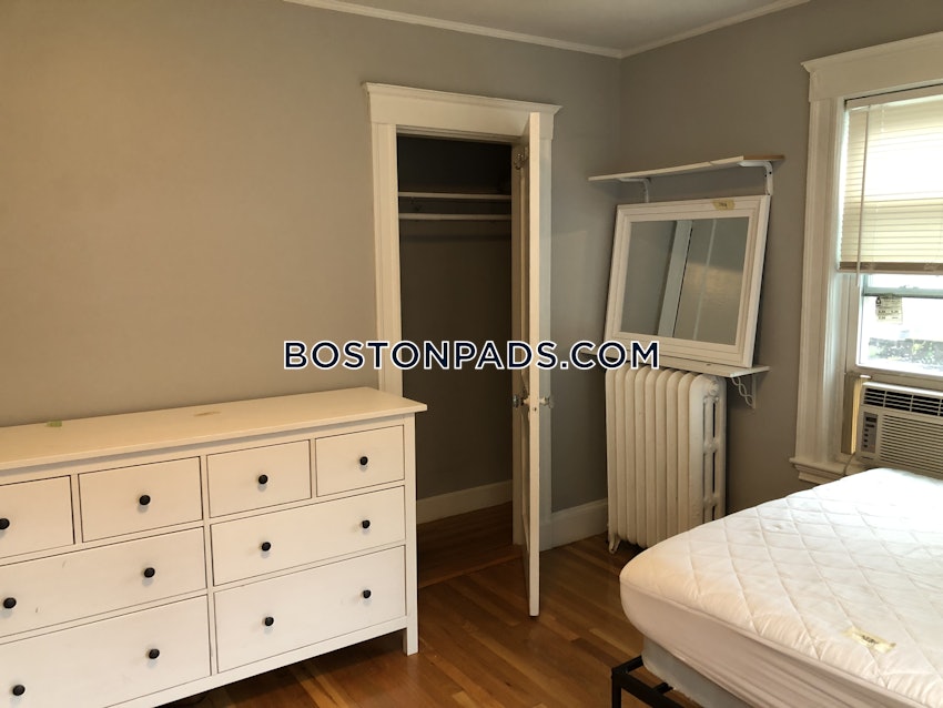 BOSTON - BRIGHTON - BOSTON COLLEGE - 5 Beds, 2 Baths - Image 13