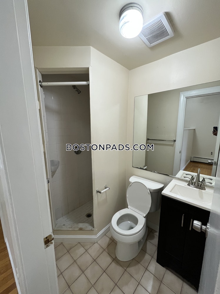 Wait St., Roxbury Crossing