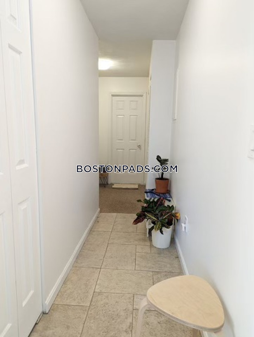 BOSTON - CHARLESTOWN - 2 Beds, 1 Bath - Image 11