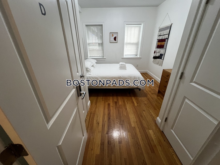 BOSTON - FORT HILL - 4 Beds, 1.5 Baths - Image 45