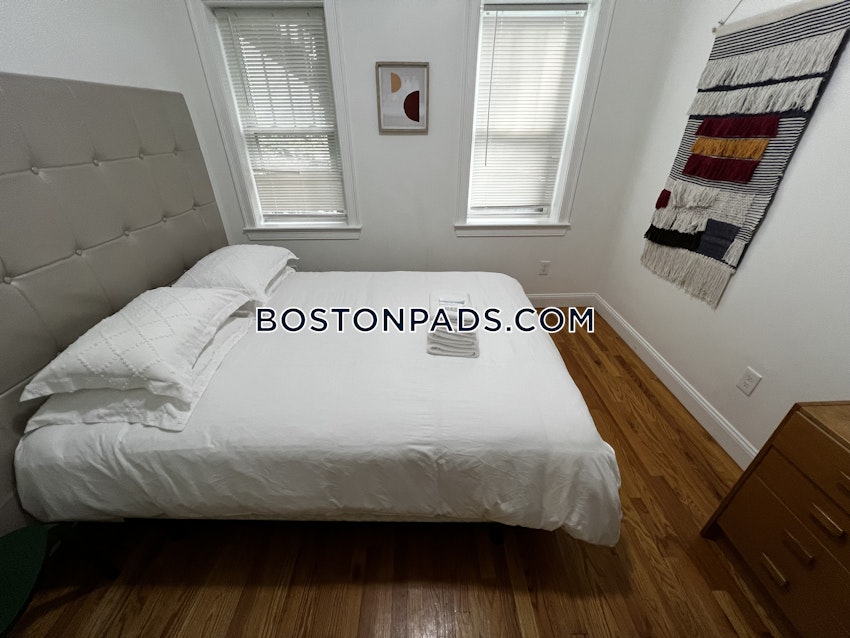 BOSTON - FORT HILL - 4 Beds, 1.5 Baths - Image 44