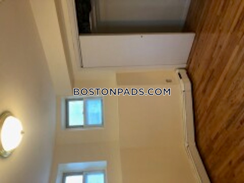 CAMBRIDGE - INMAN SQUARE - 3 Beds, 1 Bath - Image 6