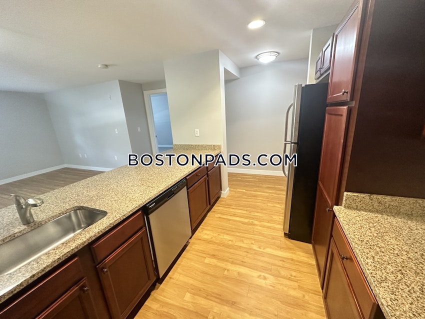 BRAINTREE - 1 Bed, 1 Bath - Image 4