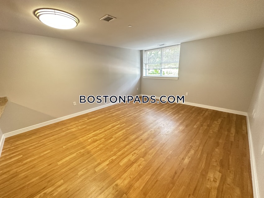 BRAINTREE - 1 Bed, 1 Bath - Image 6