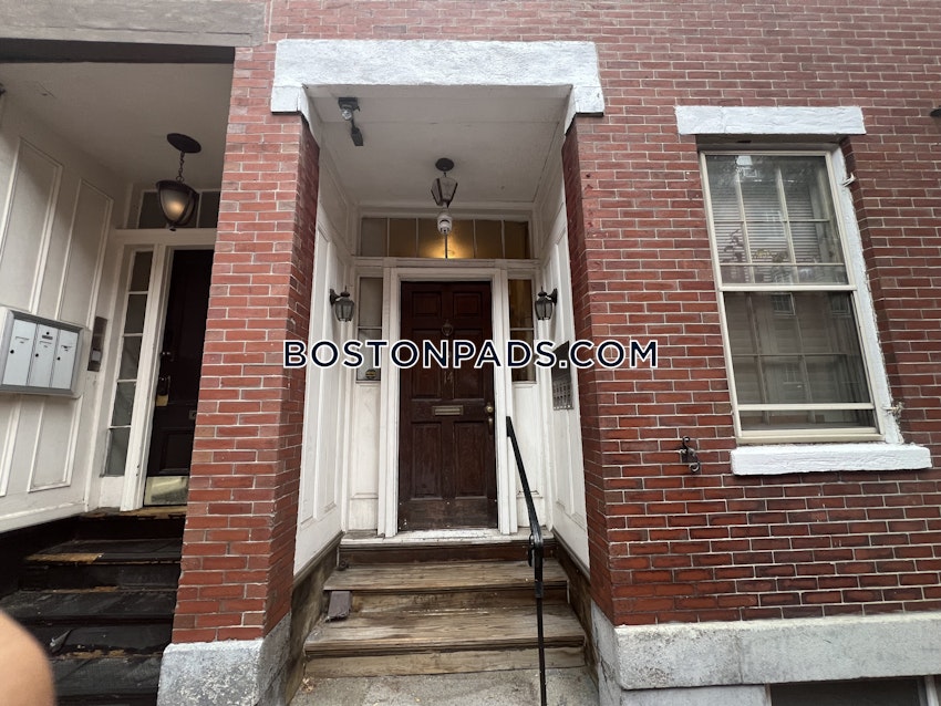 BOSTON - BAY VILLAGE - 1 Bed, 1 Bath - Image 1