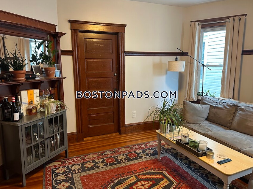 BOSTON - DORCHESTER - SAVIN HILL - 4 Beds, 1 Bath - Image 4