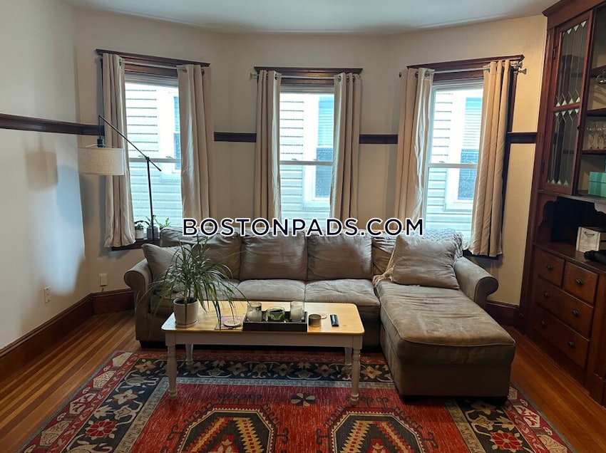 BOSTON - DORCHESTER - SAVIN HILL - 4 Beds, 1 Bath - Image 5