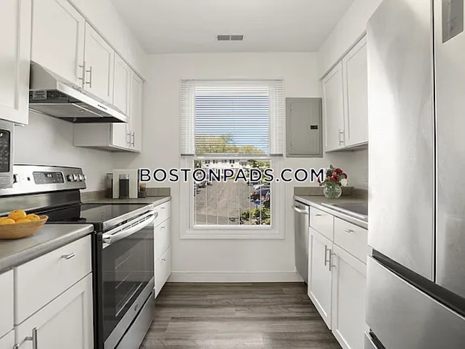 Boston - $3,310+ /mo