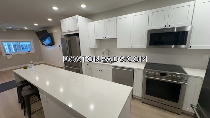 somerville-9-beds-4-baths-tufts-15000-6133420 