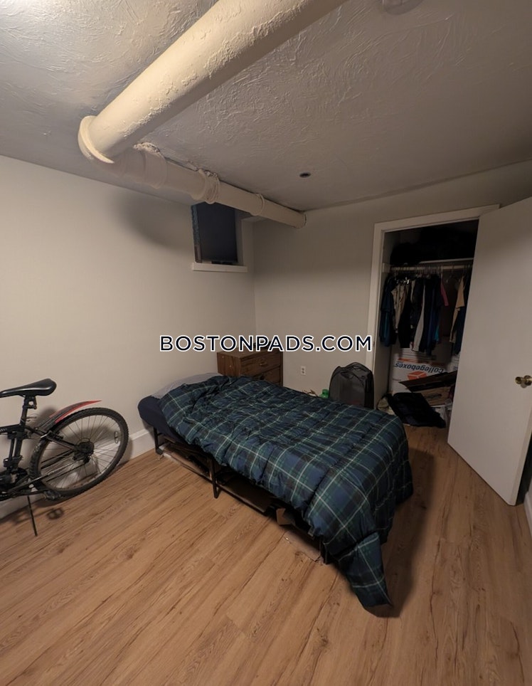 Hemenway St., Boston