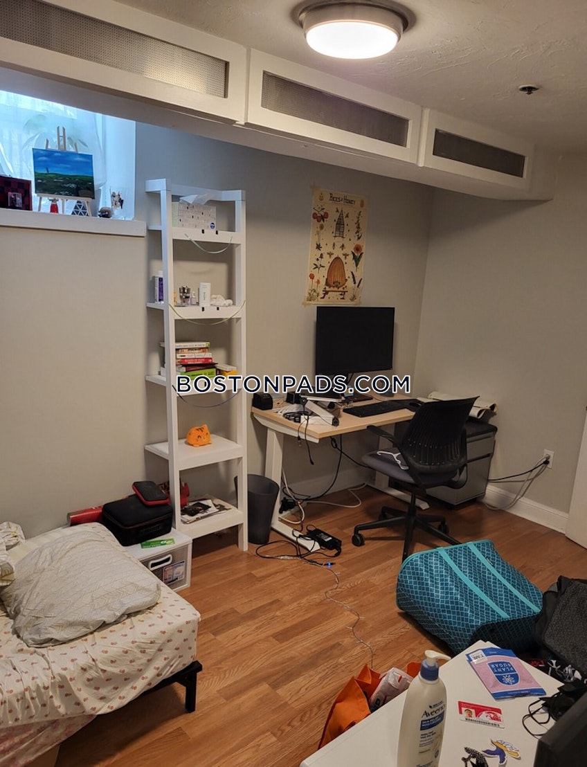 Boston - $6,500+ /month