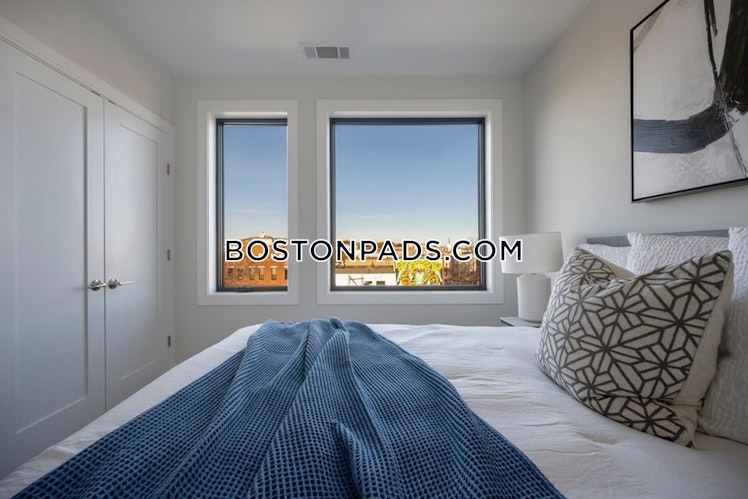 Liverpool St., Boston