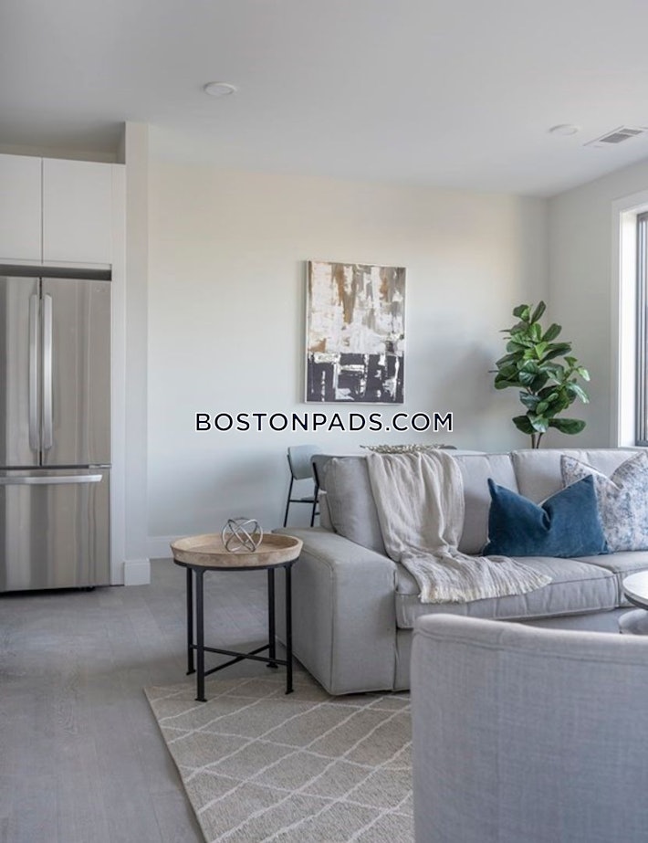 Liverpool St., Boston